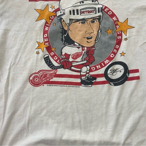Steve Yzerman Detroit Red Wings Vintage 1988 Hanes Tee Paper Thin White Large - Picture 7 of 8